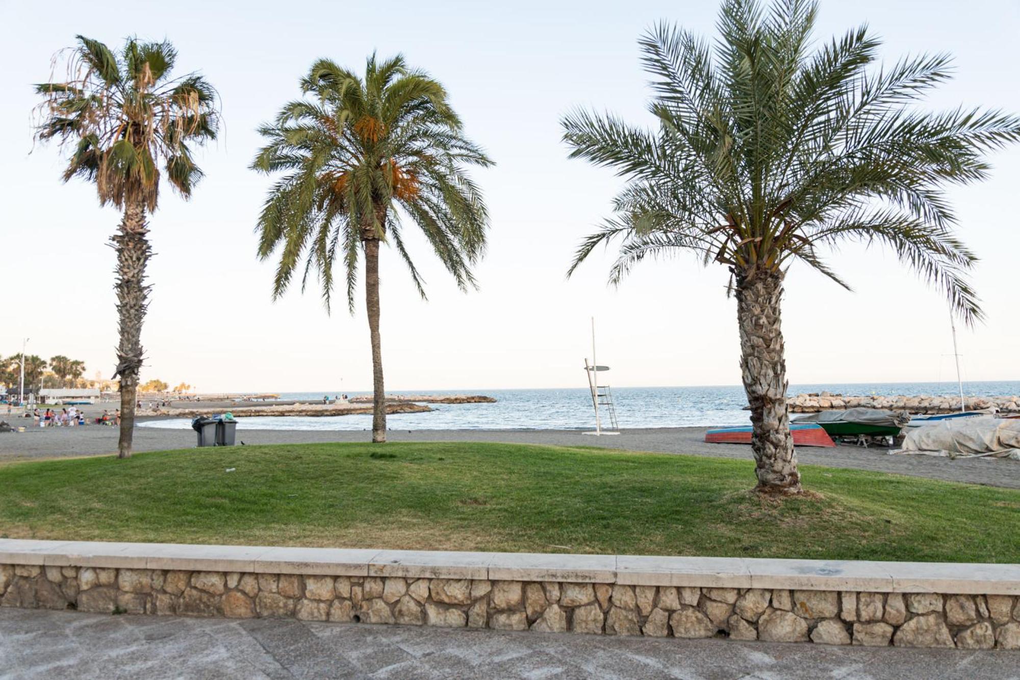 Premium Malaga Beach With Terrace Exterior photo
